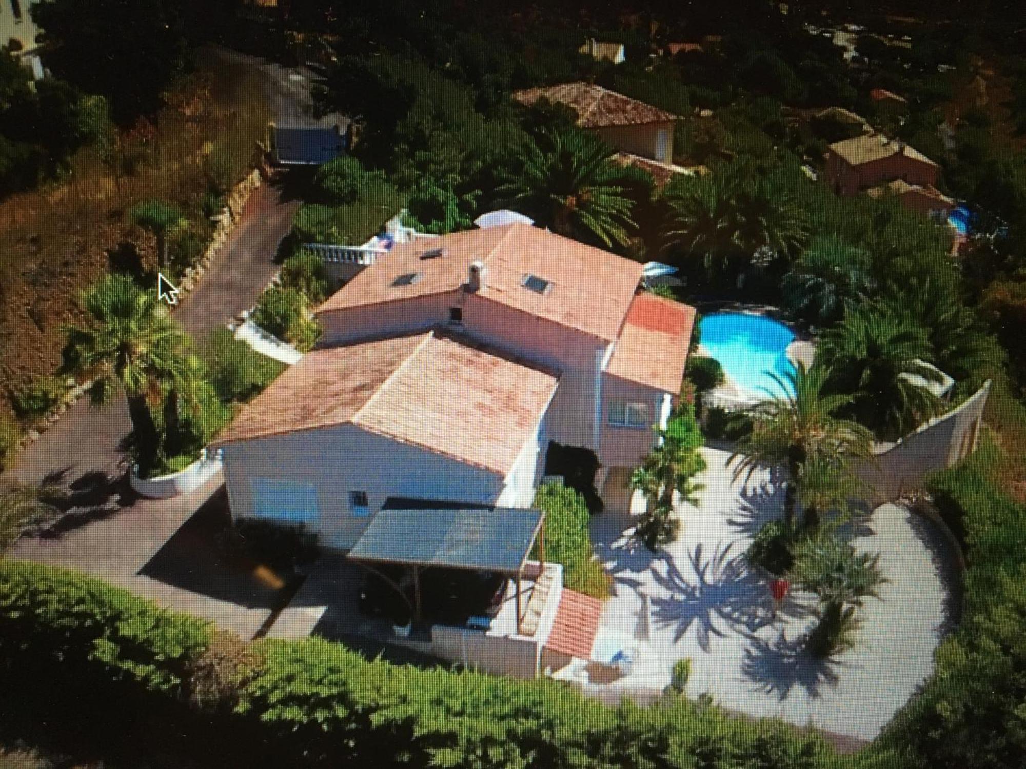 Bed and Breakfast L'Oasis-Les Issambres Exterior foto