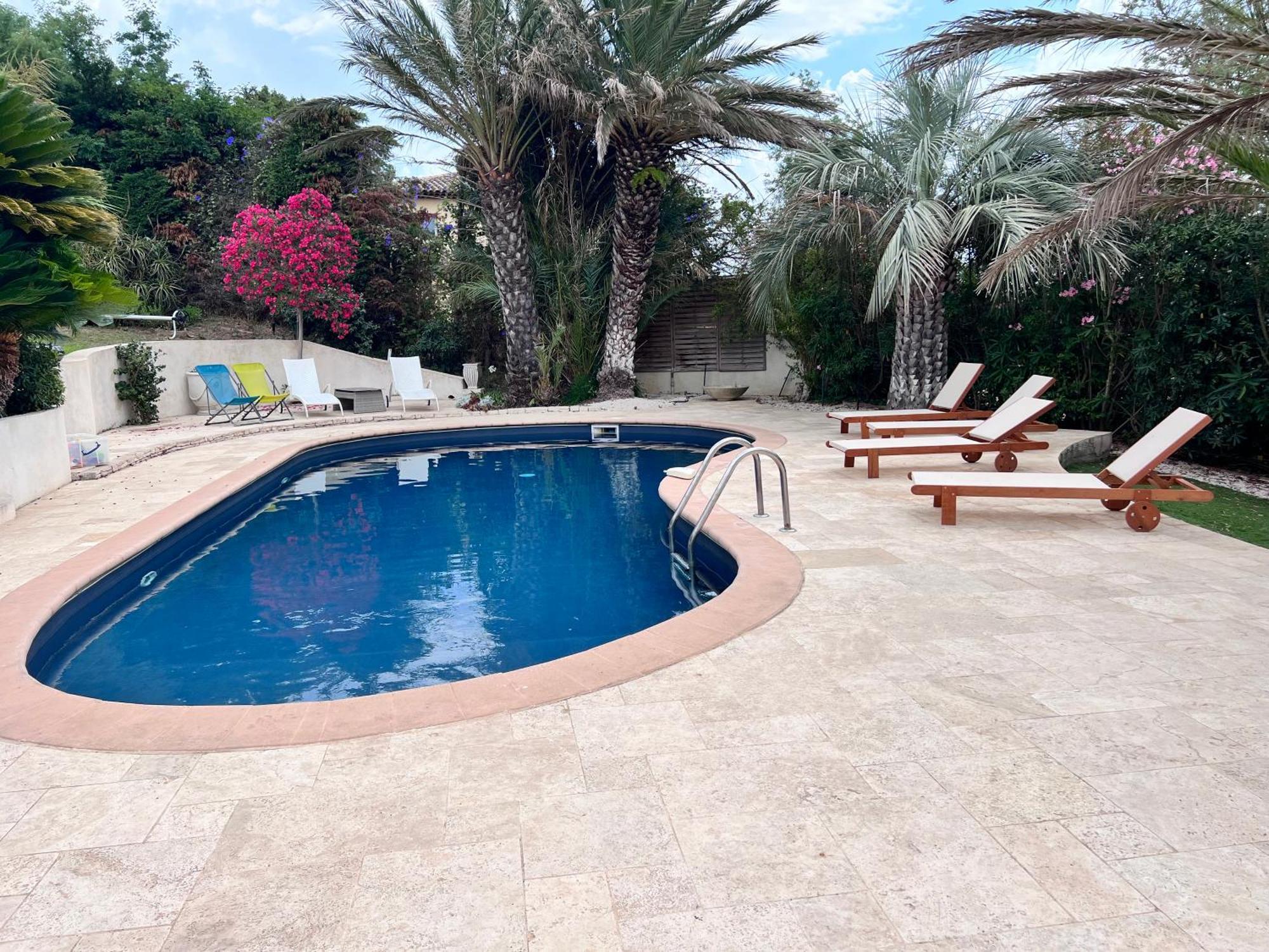 Bed and Breakfast L'Oasis-Les Issambres Exterior foto